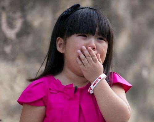 青岛吃瓜女孩是谁呀视频,网络爆红背后的故事