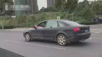 开车看拍视频吃瓜,镜头下的吃瓜时光