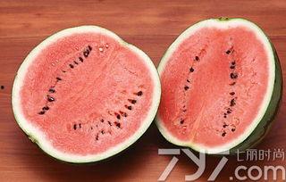 小陈吃瓜不吐籽视频大全,趣味视频大全集锦